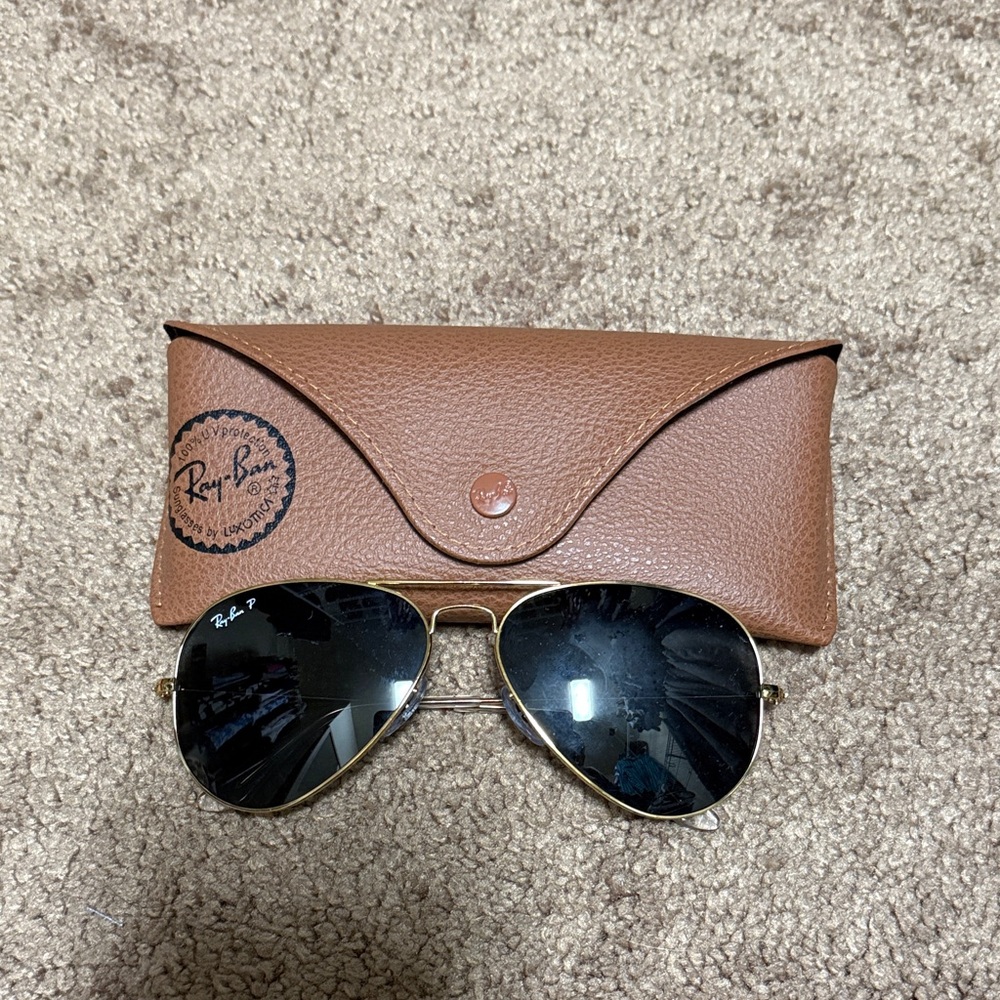 Ray ban aviators